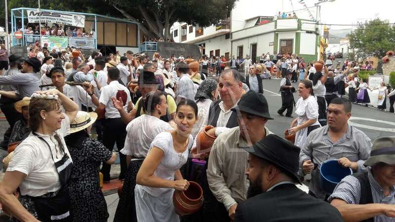 Imagen de archivo de una edición anterior de la Traída del Agua (Foto TA)